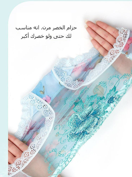 ملابس داخلية نسائية مطرزة بالدانتيل